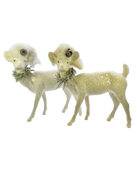 Vixen with Pine Collar - Cream