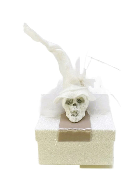 Skull Treat Box - Dove
