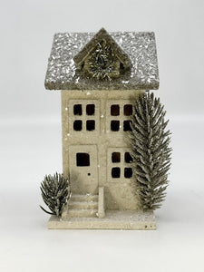Townhouse with Pines - Dove