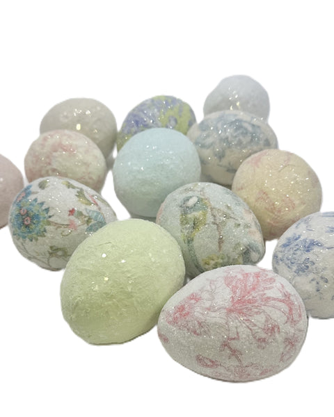 Decoupage Egg - Large, Floral Fauna