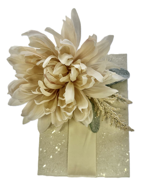 Dahlia Box - , Rectangle, Cream