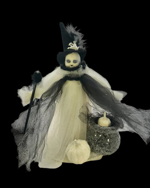 Agatha Spooky Baby -