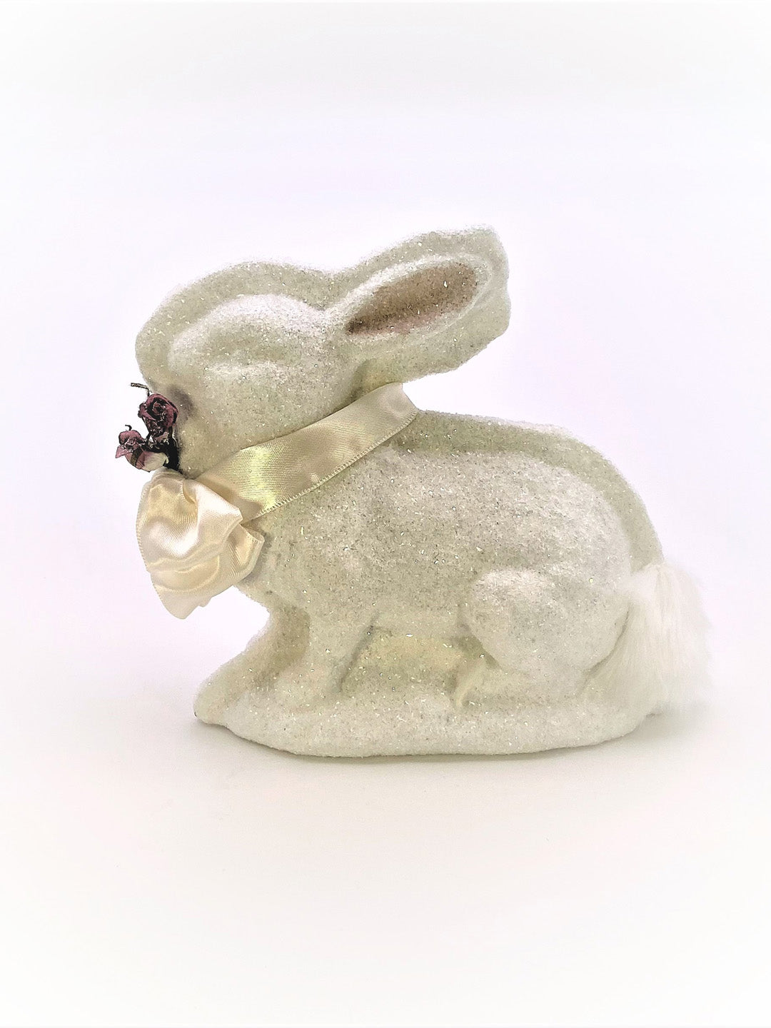 Bunny Mold with Roses - White