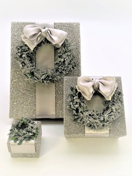 Square 3 x 3" Box with Wreath - Silver