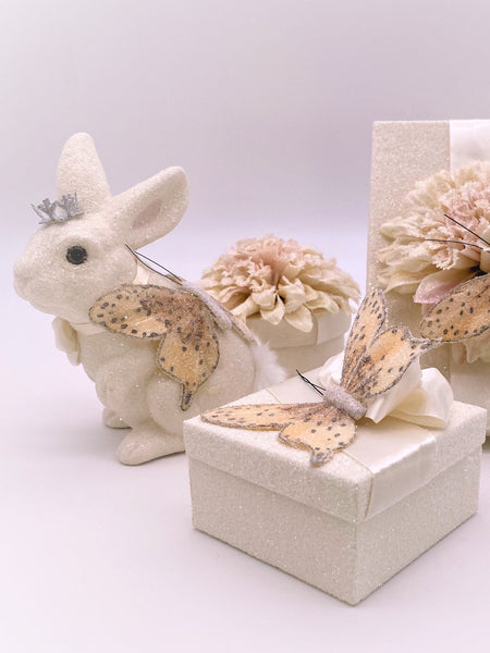 Butterfly with Dahlia Rectangle Gift Box - Cream